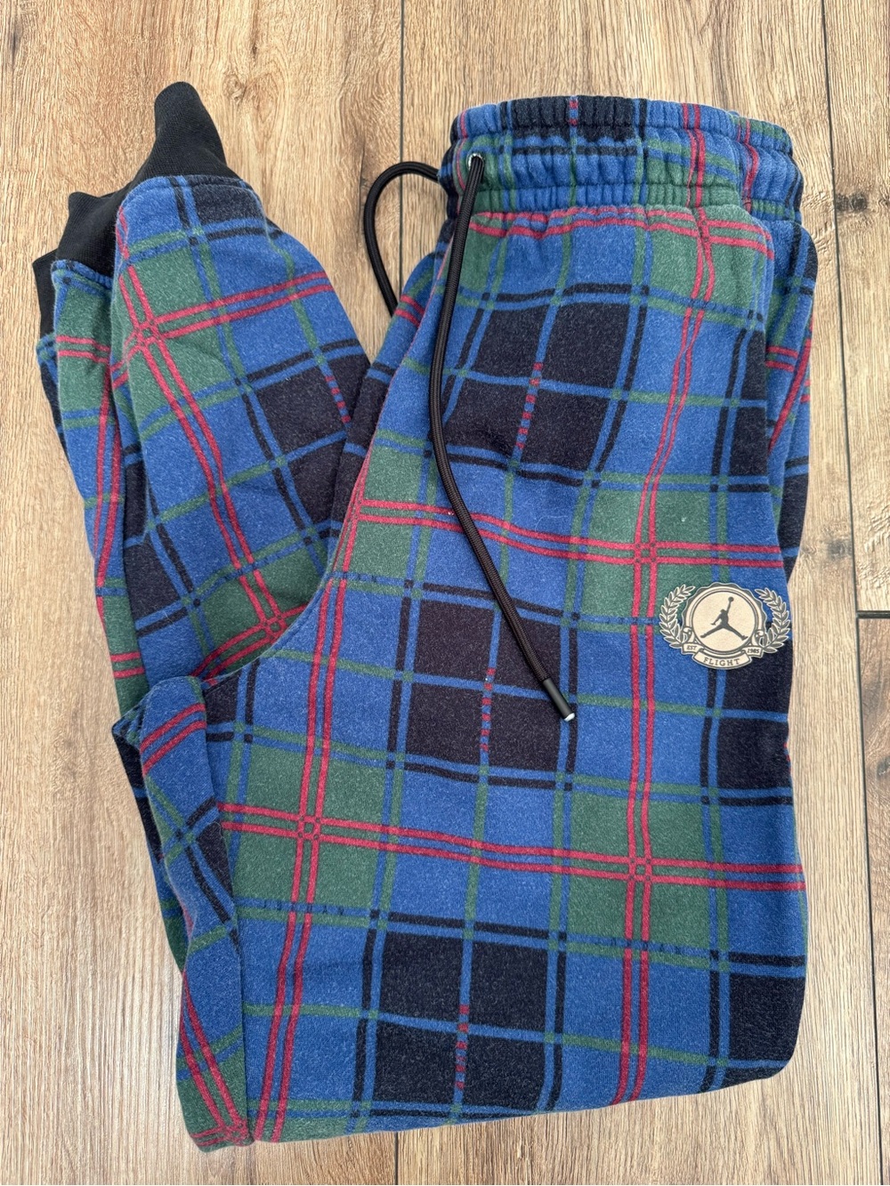Jordan Men’s Green Plaid Fleece Jogger Pants
